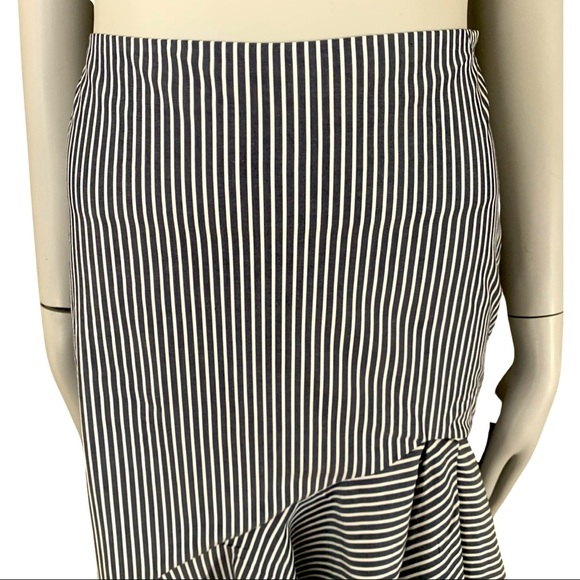 ⭐️HP⭐️ INTERMIX Asymmetrical Striped Ruffle Skirt Poplin Cotton Blue Preppy - Picture 13 of 16